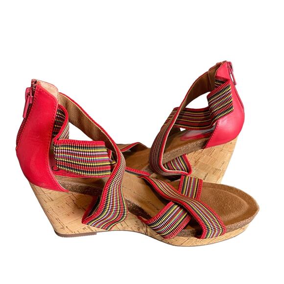 Sofft Women’s Cary Leather Strappy Striped Wedge Sandal-Red, Size 7.5 M - Picture 3 of 10